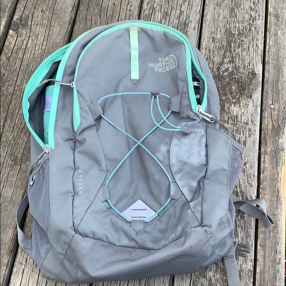 North Face Backpack - Picture 1 of 4